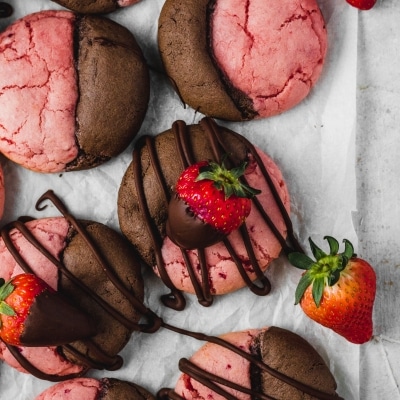 Chocolate Strawberry Cookies
