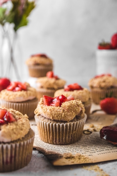 strawberry cheesecake cupcakes